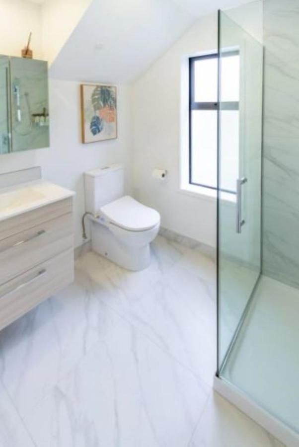 Serenity In The Centre: 2 Bed 2 Bath Christchurch Eksteriør billede