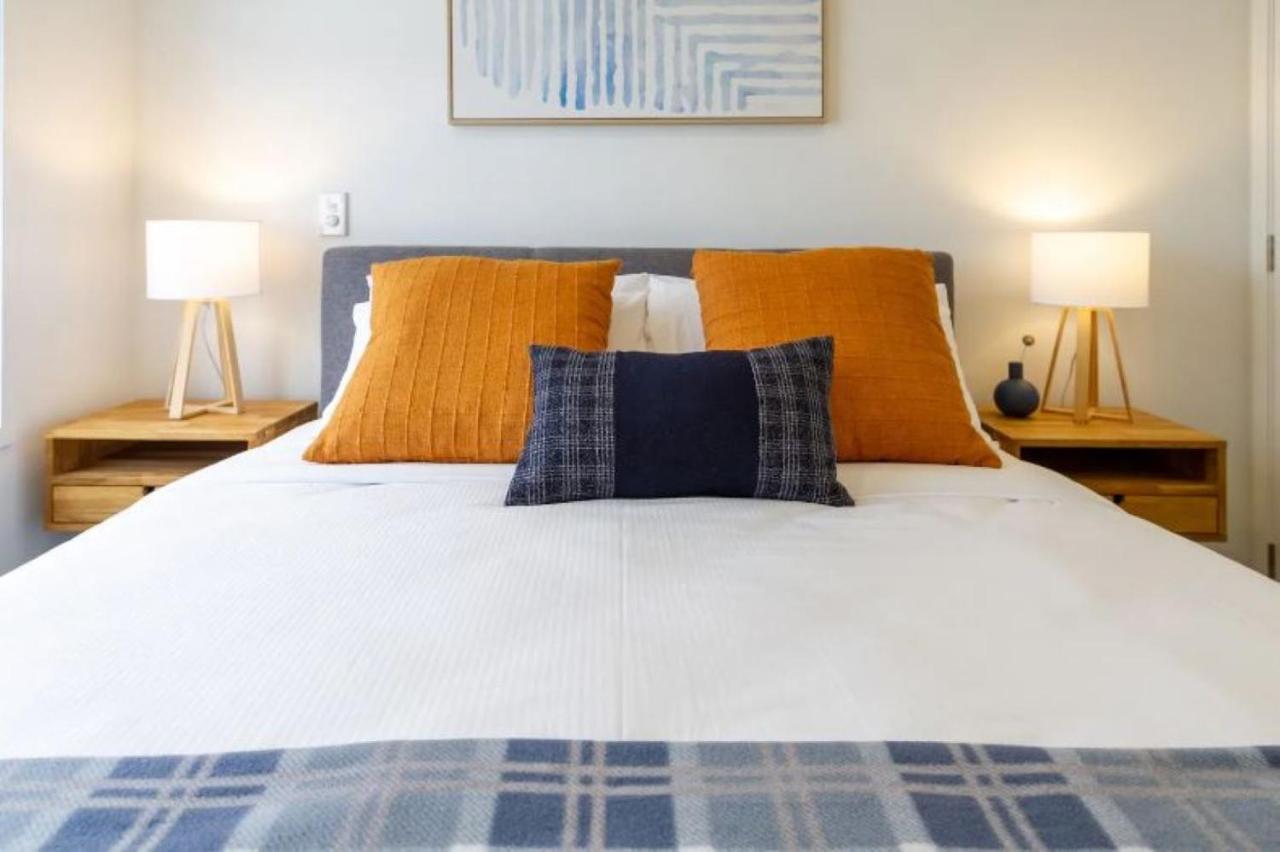 Serenity In The Centre: 2 Bed 2 Bath Christchurch Eksteriør billede